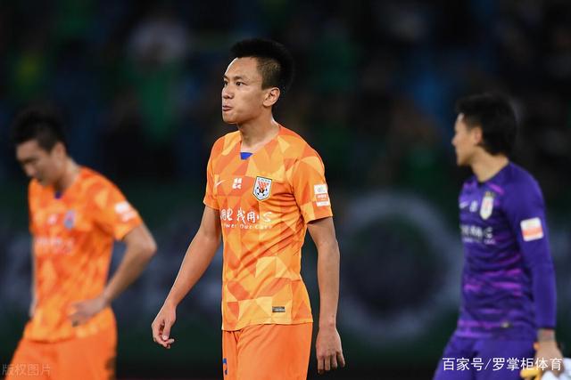 郭艾伦：人生总是充满坎坷 我腿完蛋了