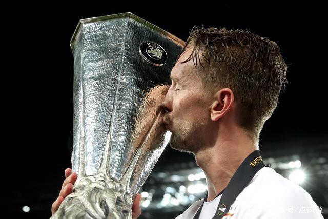 麦凯恩30分76人力克篮网 崔永熙发展联盟得3分